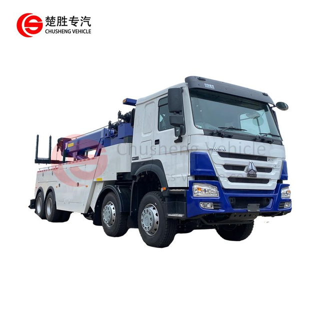 Hot Sale Howo 360 degrees Rotating Crane 30Ton wrecker Truck Tow Truck for sale