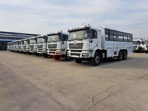 Chusheng Vehicle Factory-Crew Bus Truck Bus for Natural Gas Workers Transporting