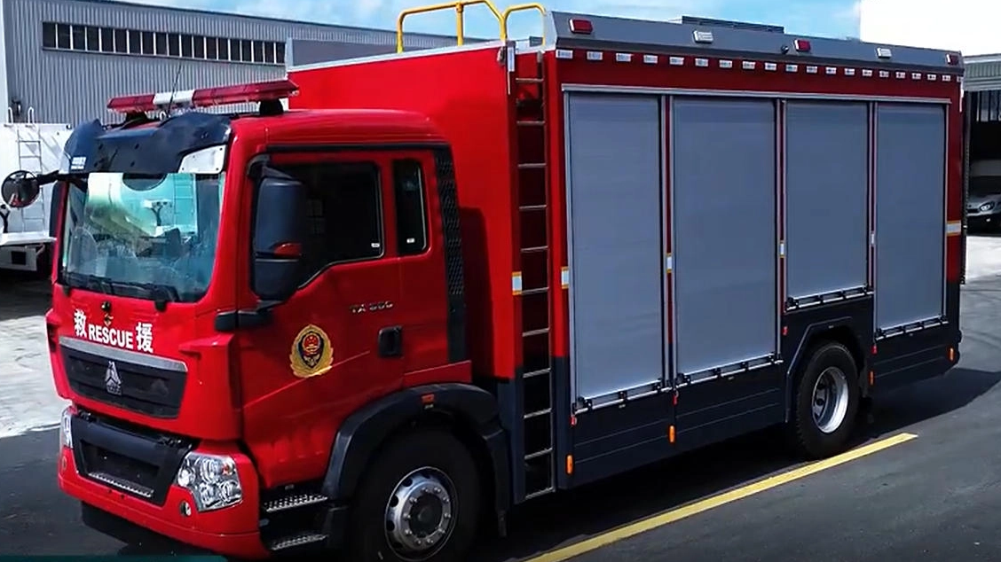 New Howo 4X2 Equipment Fire Fighting Truck Show!--from Chusheng Vehicle!
