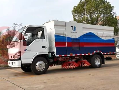 5 Units ISUZU 600P 4X2 4000L High Pressure Road Sweeper Truck is ready to ship!