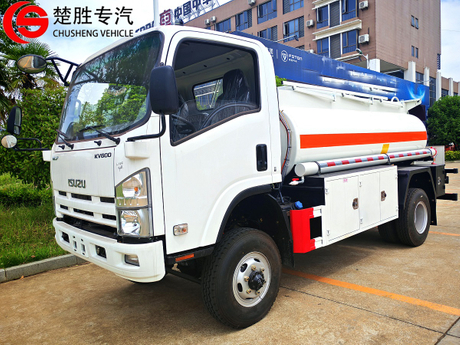 fuel tank truck.jpg