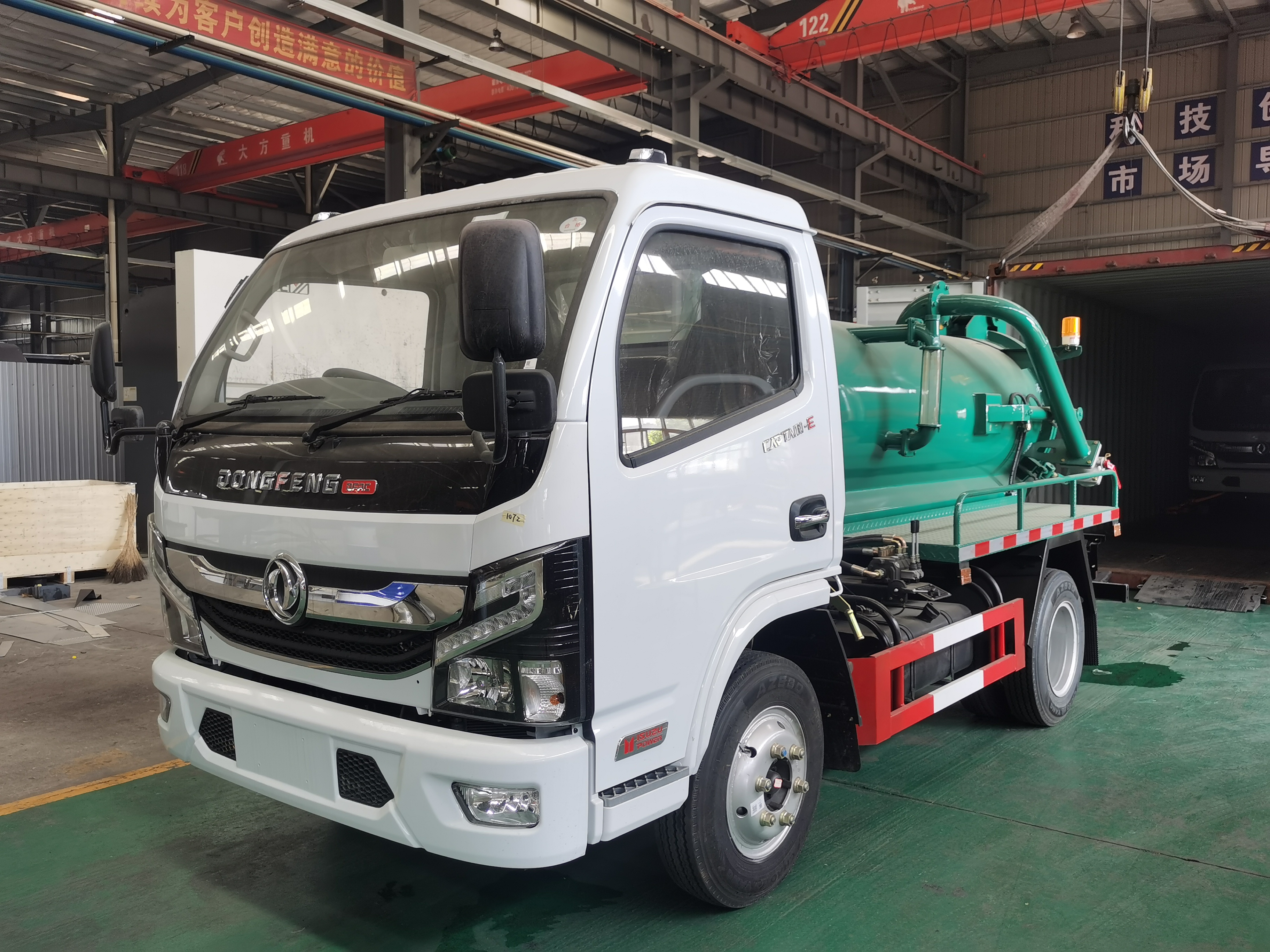Dongfeng Sewage Suction Truck