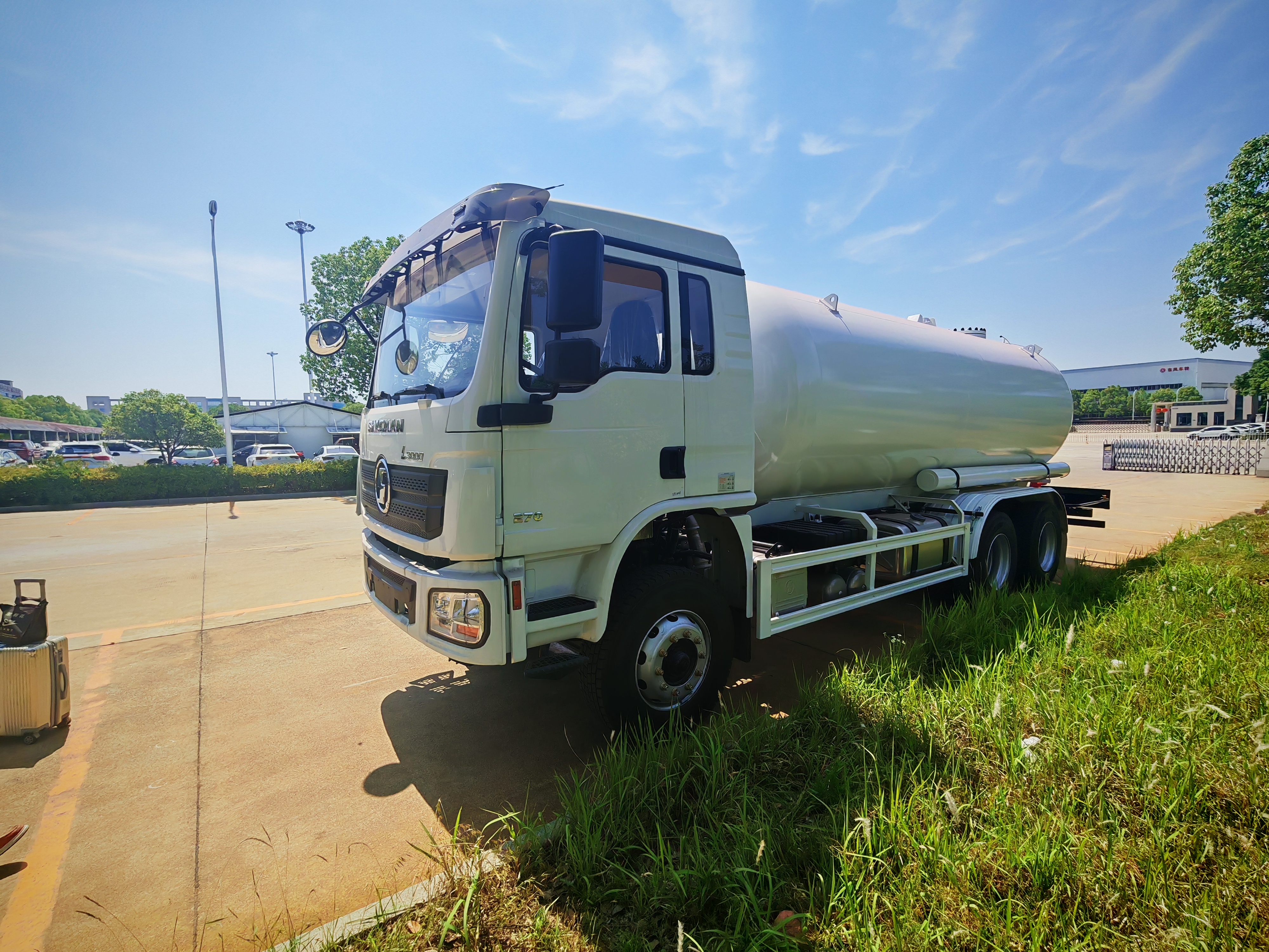 LPG Bobtail Truck